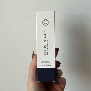 MONAT rejuveniqe oil intensive